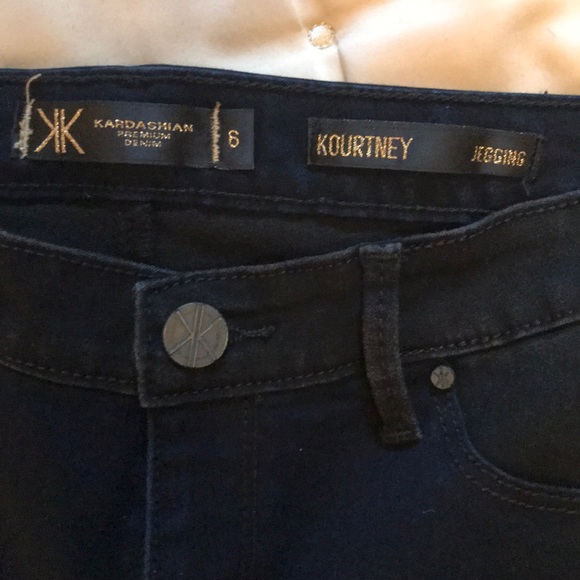 Kardashian Jeggings - Picture 3 of 3